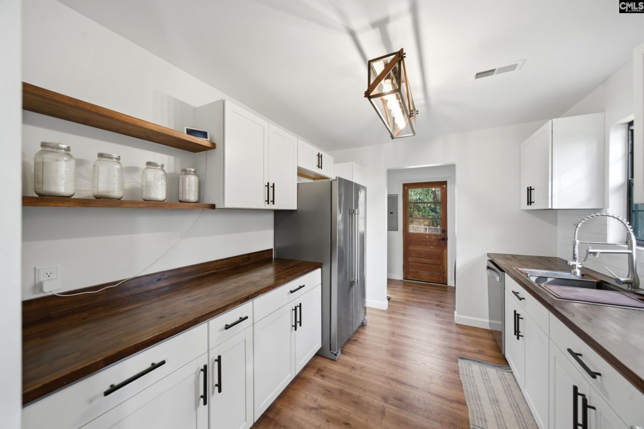 10225 Garners Ferry Road Photo 13