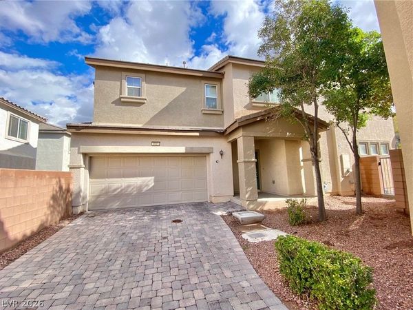 1015 Maple Pines Avenue, North Las Vegas, NV 89081