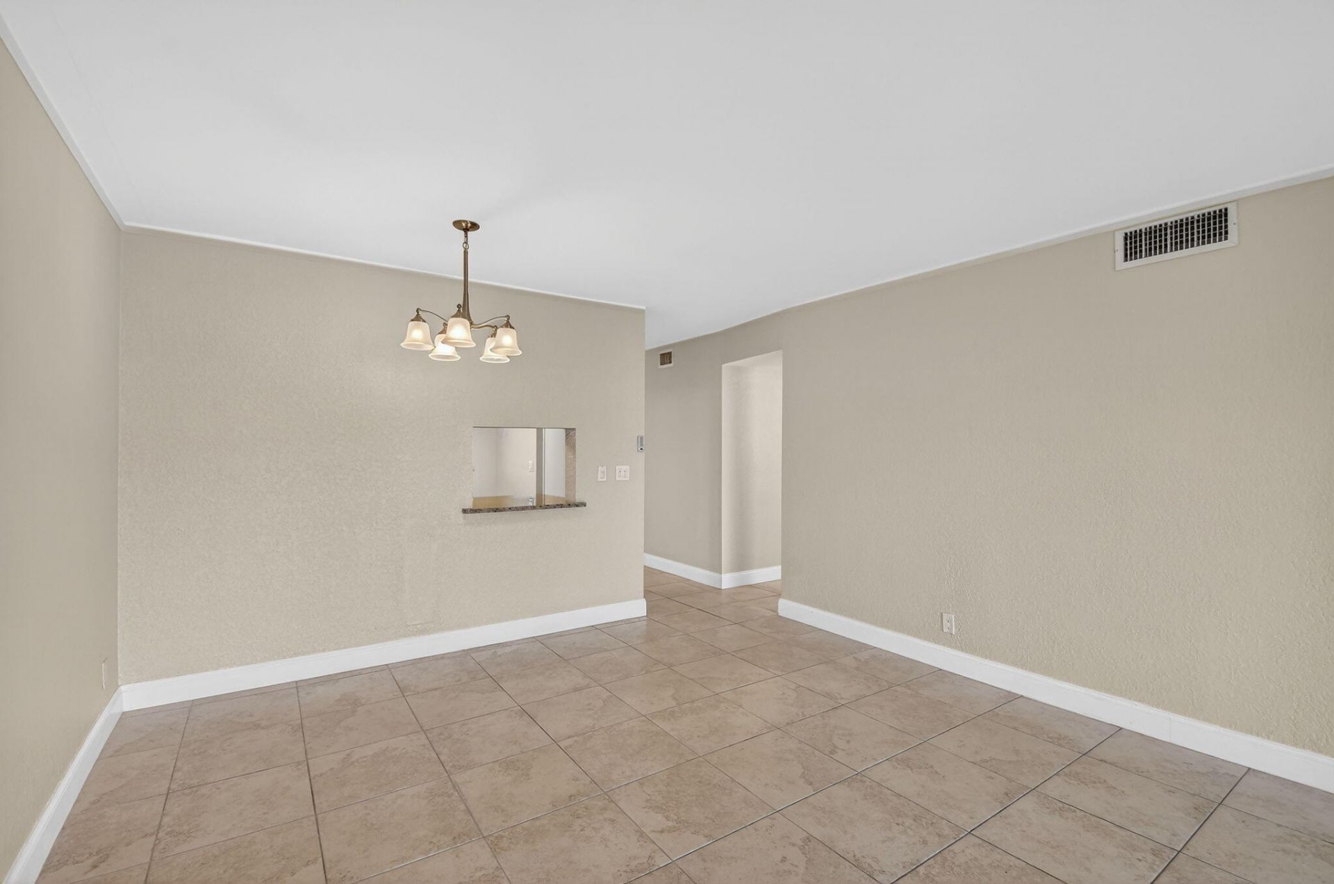 2615 NE 1st Court, Unit 312, Boynton Beach, FL 33435 Photo