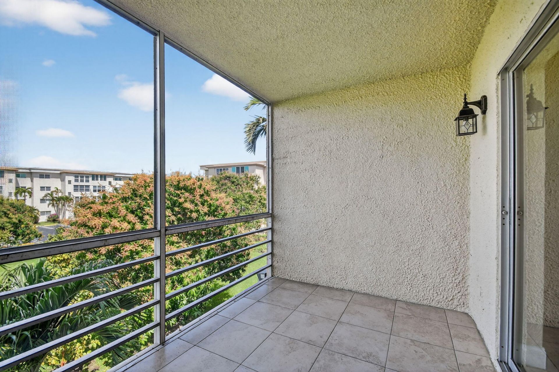 2615 NE 1st Court, Unit 312, Boynton Beach, FL 33435 Photo