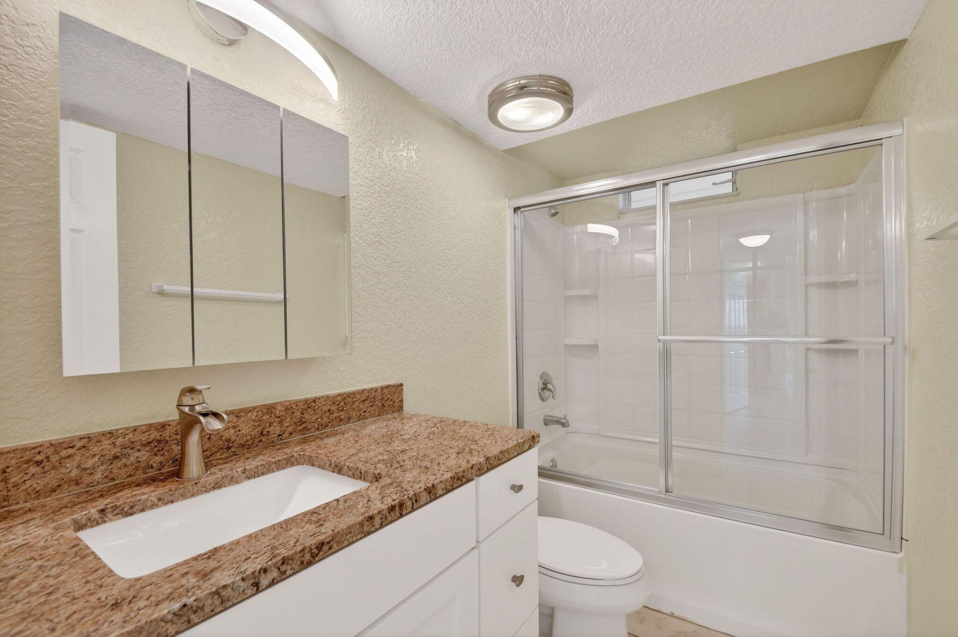 2615 NE 1st Court, Unit 312, Boynton Beach, FL 33435 Photo