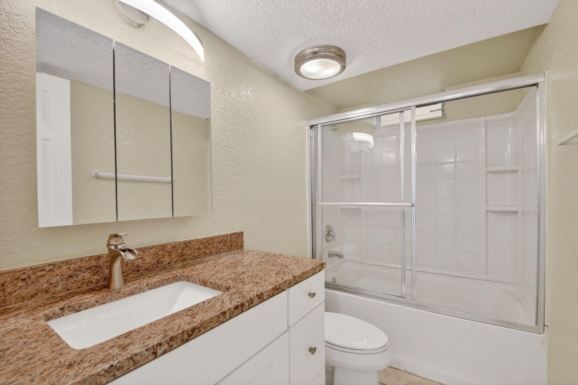2615 NE 1st Court, Unit 312, Boynton Beach, FL 33435 Photo