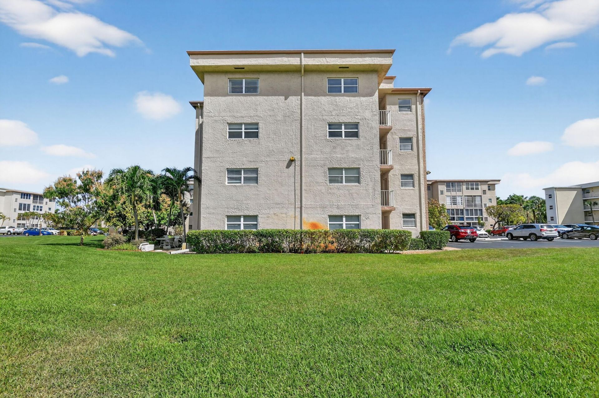 2615 NE 1st Court, Unit 312, Boynton Beach, FL 33435 Photo