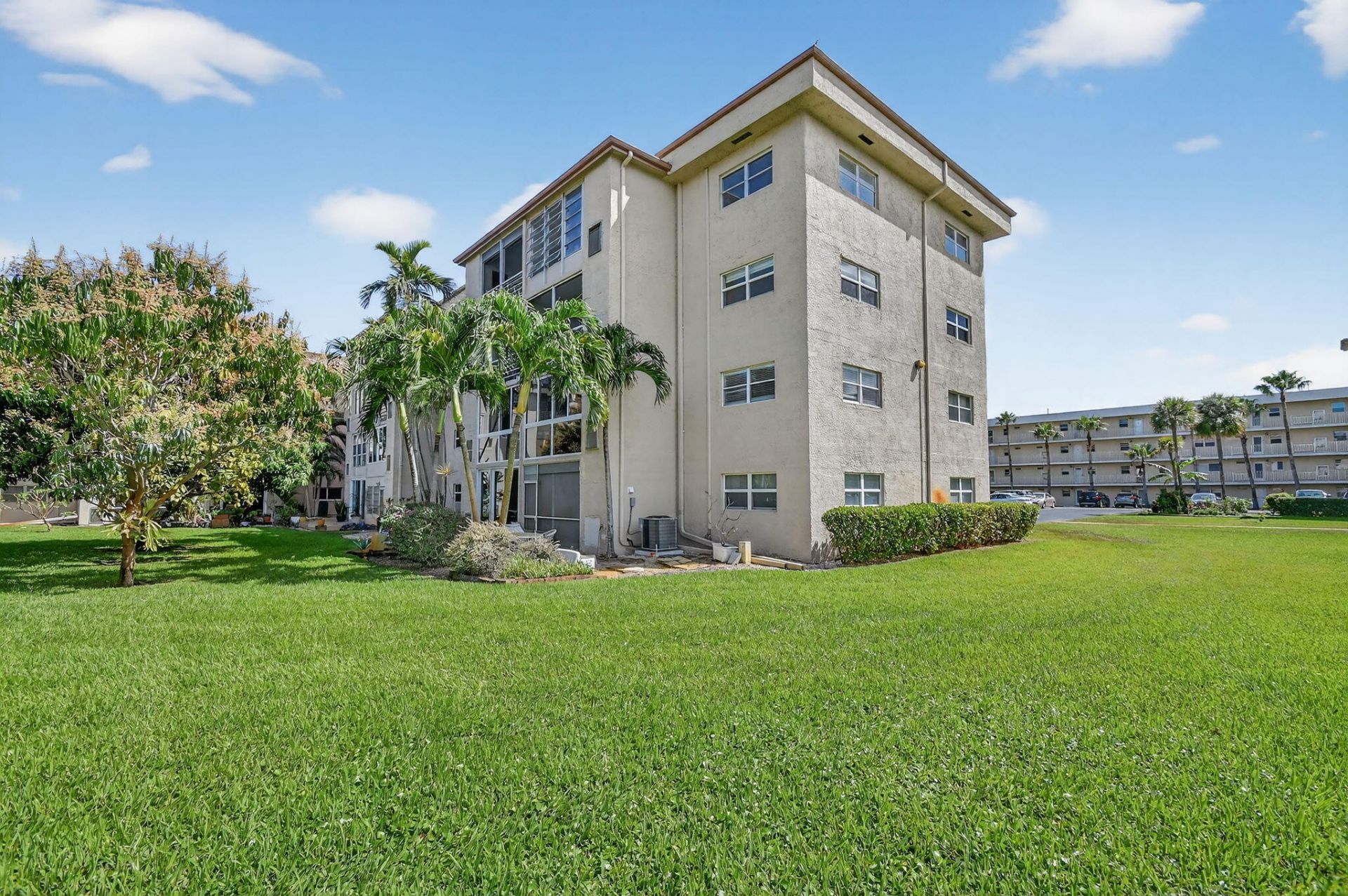 2615 NE 1st Court, Unit 312, Boynton Beach, FL 33435 Photo