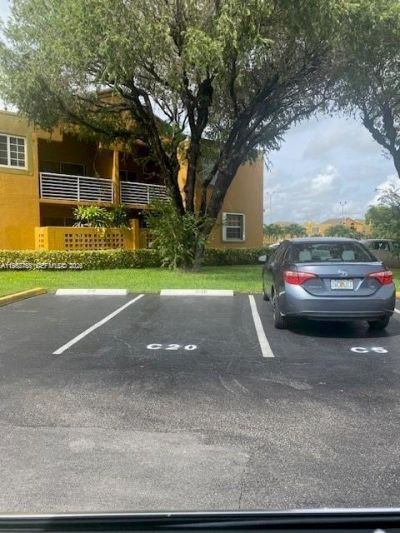 9701 Fontainebleau Blvd , Unit C206, Miami, FL 33172 Photo