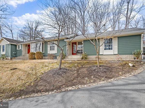 1039 LONGWOOD AVENUE, CUMBERLAND, MD 21502