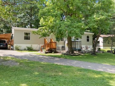 2060 Clearwater Forest Drive S, South Haven, MN 55382