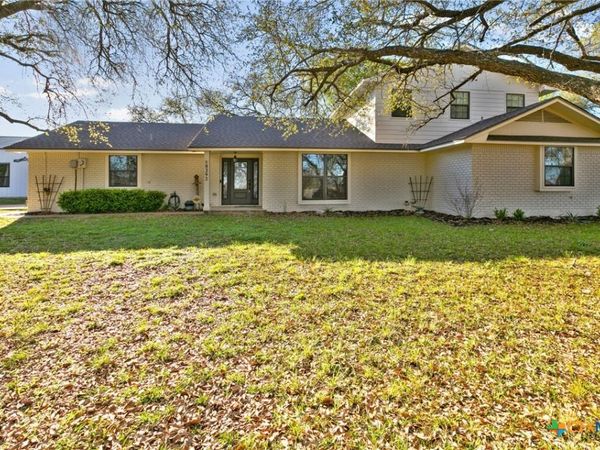 8292 Hartrick Bluff Road , Temple, TX 76502