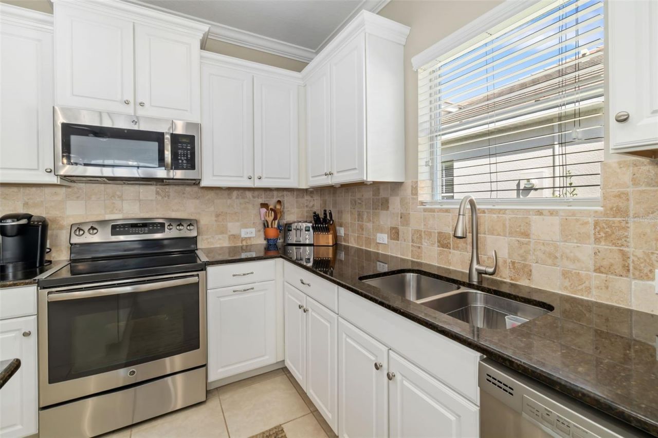 5423 Fairfield Boulevard, Bradenton, FL 34203 Photo