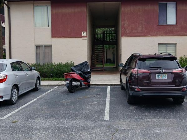 3836 N LAKE DRIVE, Unit 119, TAMPA, FL 33614
