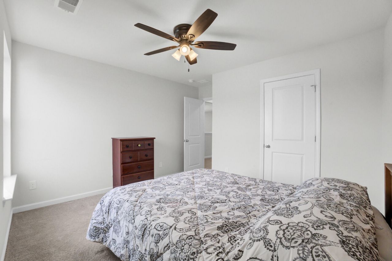 1528 Homecoming Boulevard Photo 30