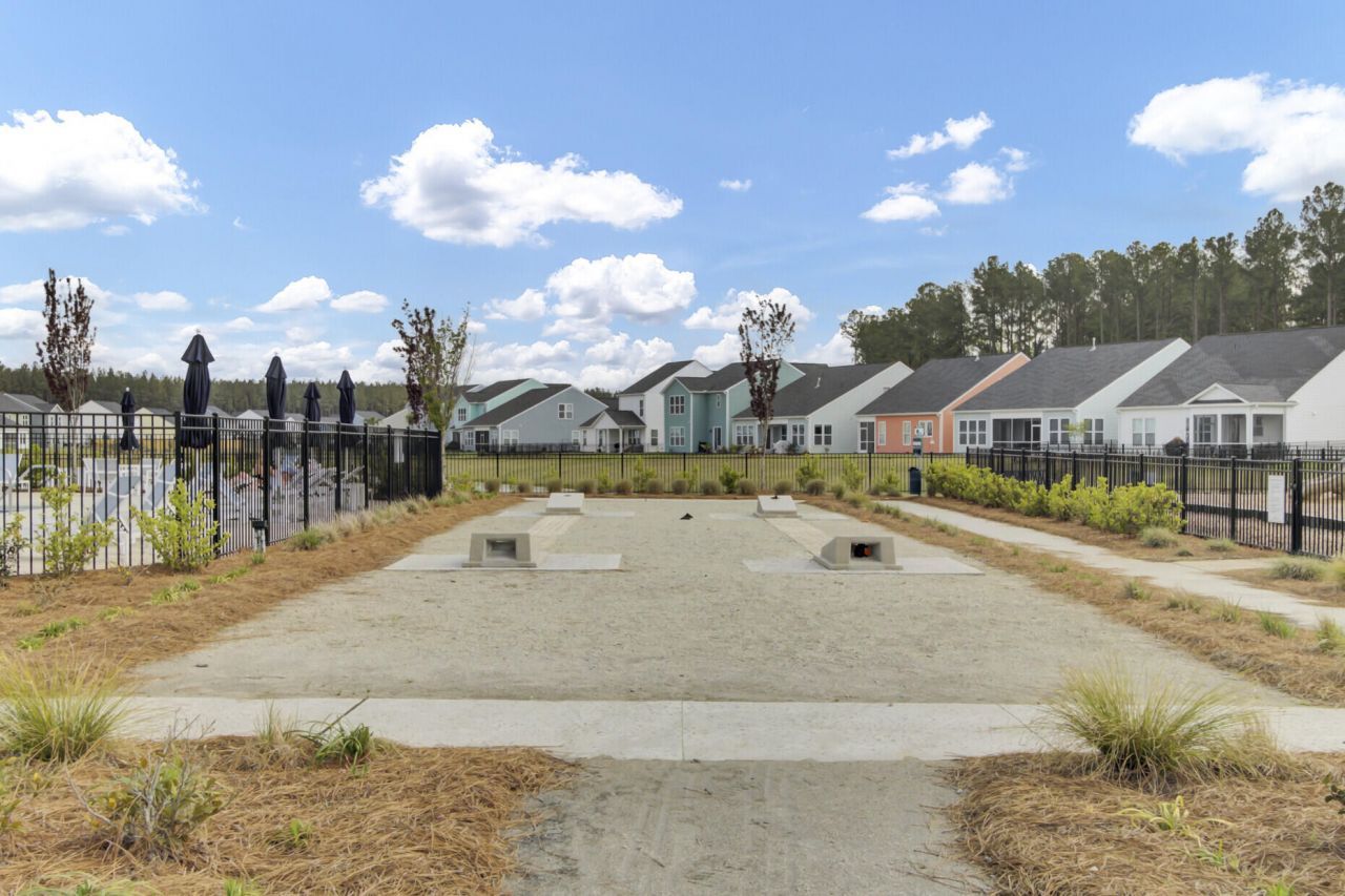 1528 Homecoming Boulevard Photo 45