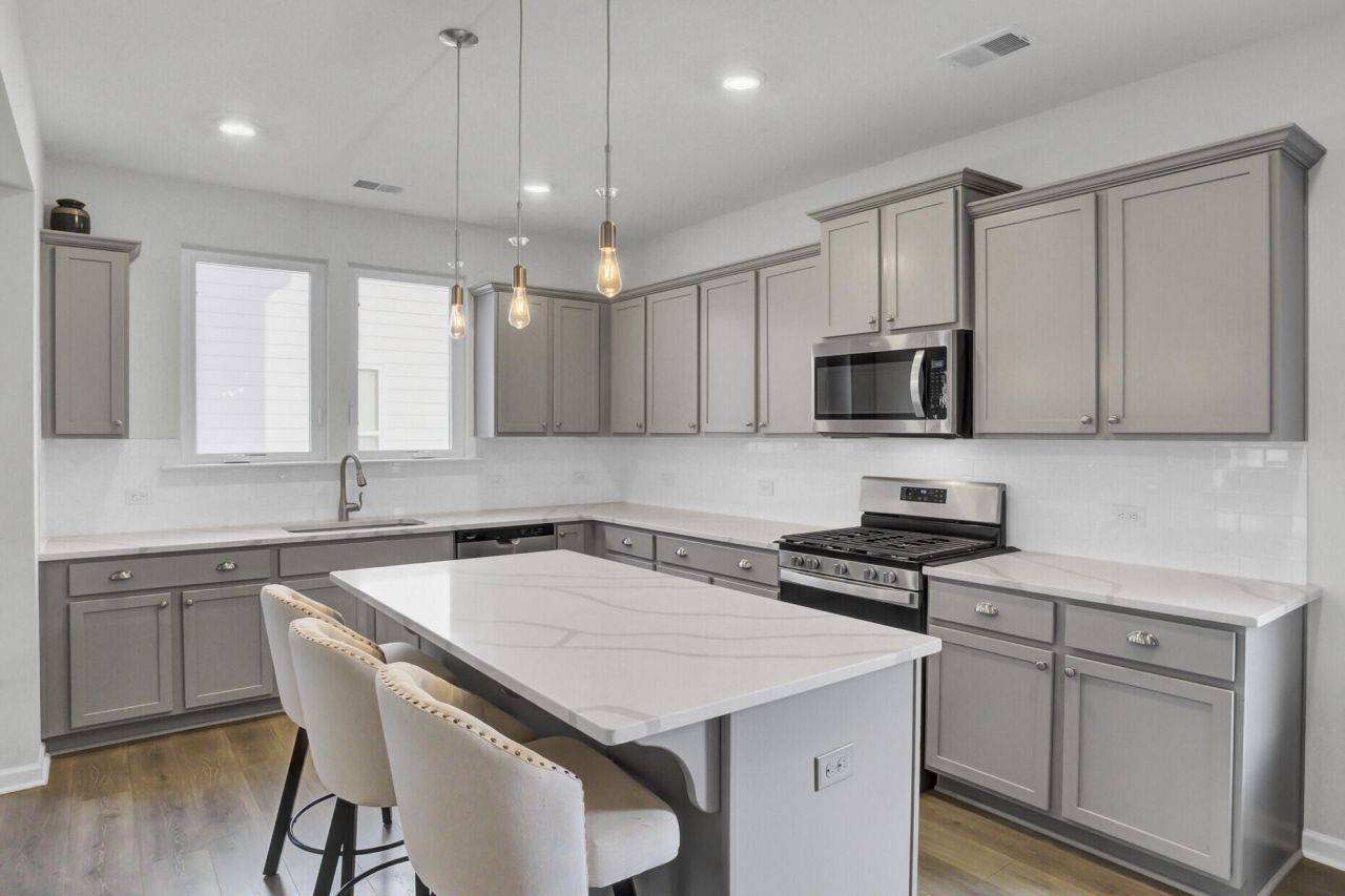 1528 Homecoming Boulevard Photo 8