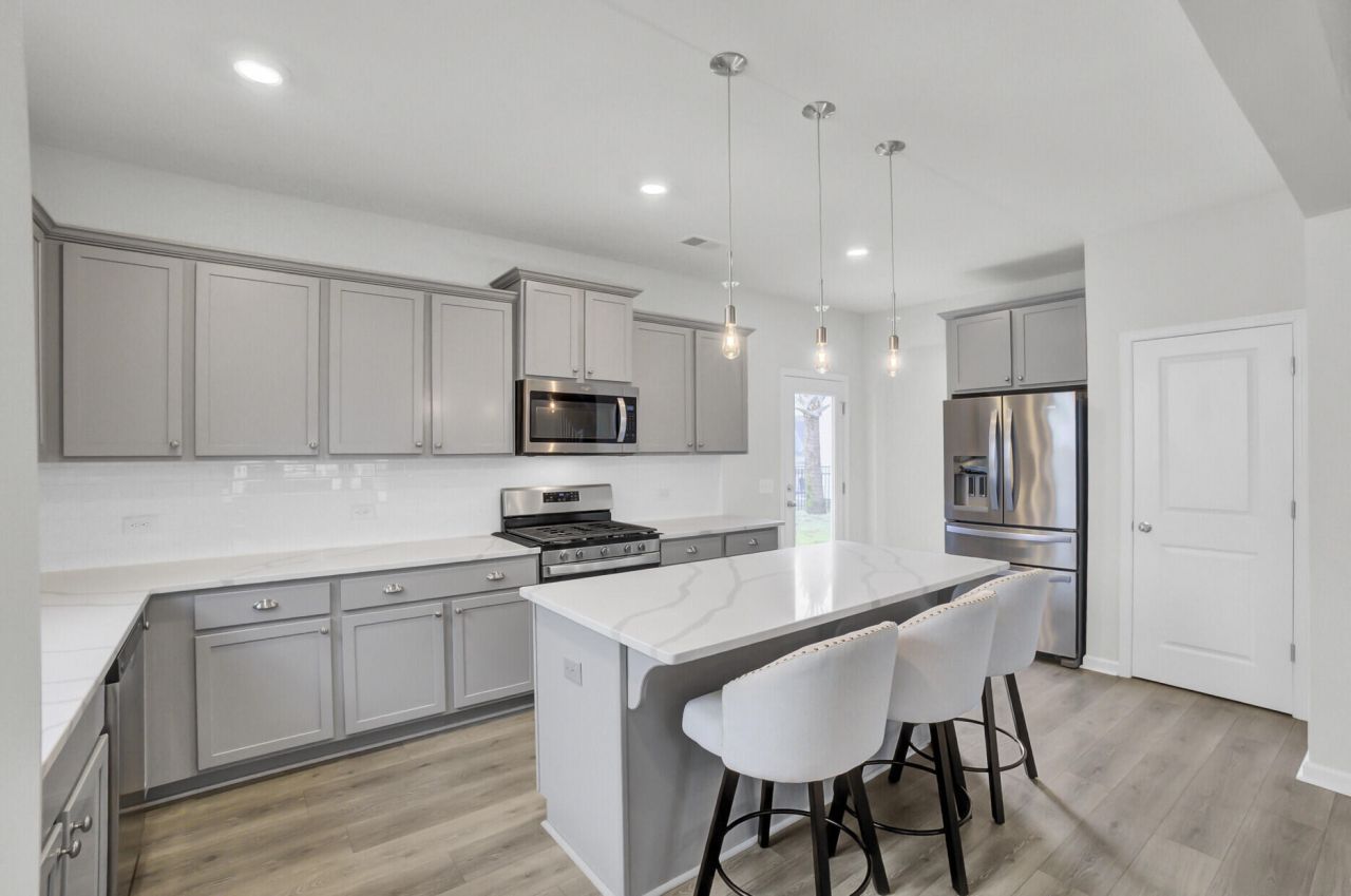 1528 Homecoming Boulevard Photo 9