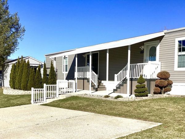 7391 Maple Lane NE, Belmont, MI 49306