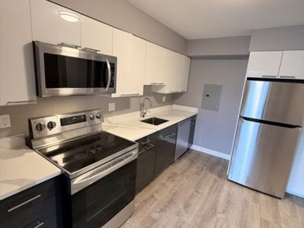 846 Massachusetts Ave, Unit 5D, Arlington, MA 02476