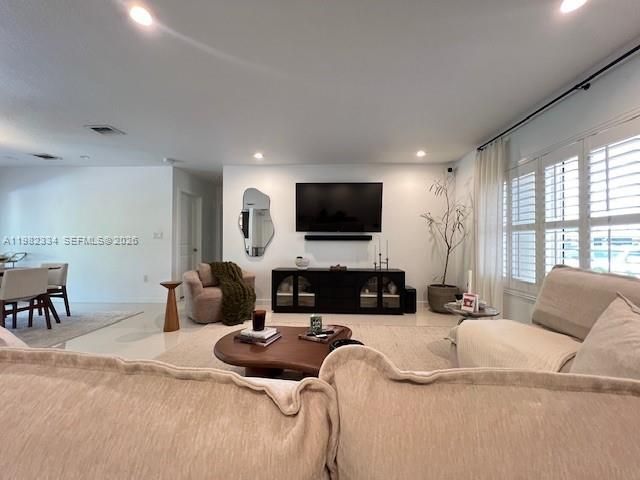 7901 NW 171st St, Unit -, Hialeah, FL 33015 Photo