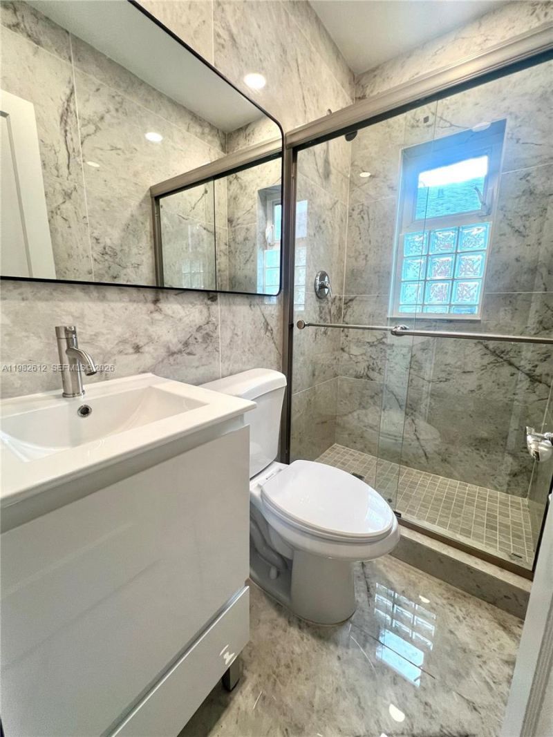 1900 Tigertail Ave , Unit 1, Miami, FL 33133 Photo