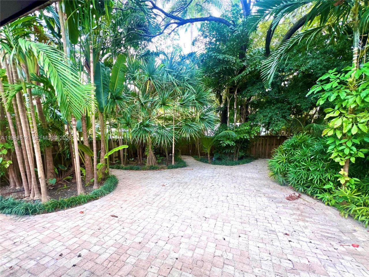 1900 Tigertail Ave , Unit 1, Miami, FL 33133 Photo