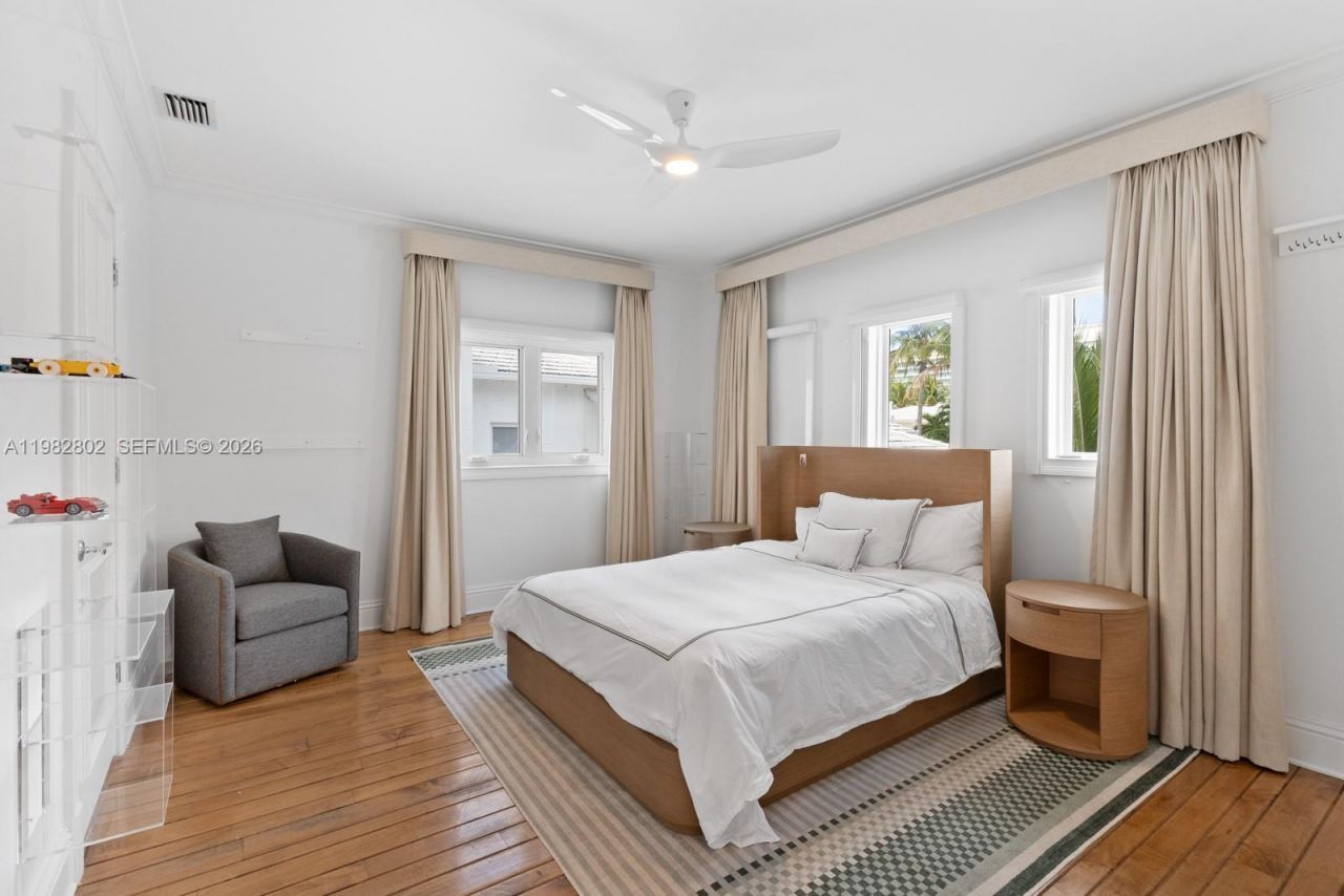 5 Coconut Lane , Key Biscayne, FL 33149 Photo