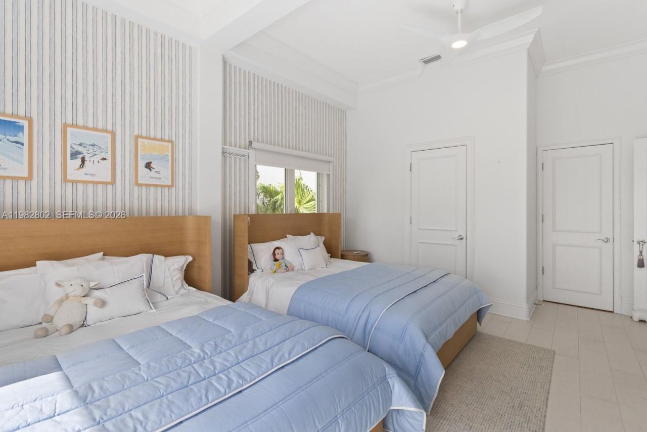 5 Coconut Lane , Key Biscayne, FL 33149 Photo