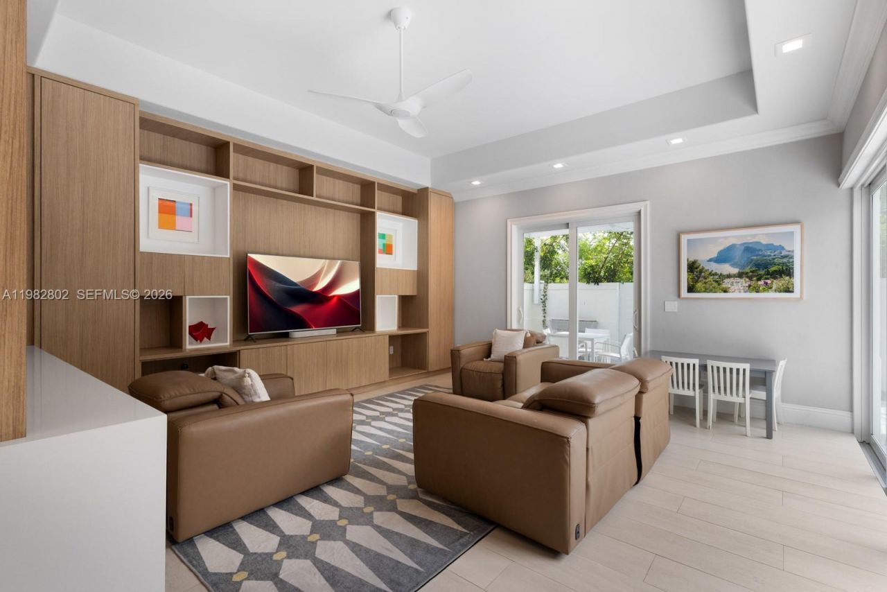 5 Coconut Lane , Key Biscayne, FL 33149 Photo