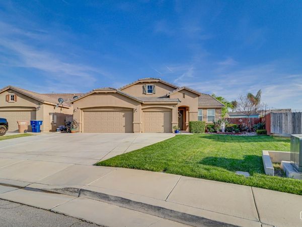 10905 Mountainside Drive, Bakersfield, CA 93306
