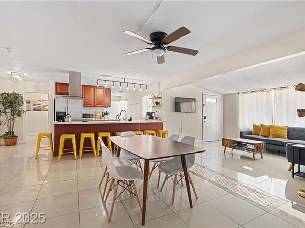 1012 Jessica Avenue, Las Vegas, NV 89104