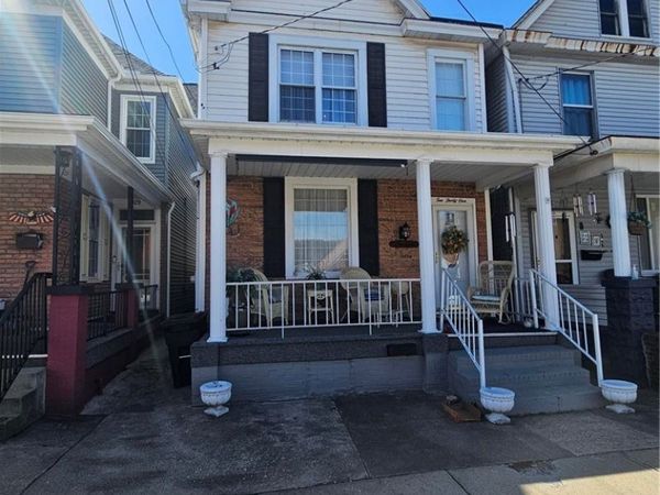 1031 McKean Ave, Donora, PA 15033