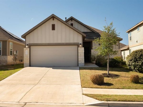 137 Big Leaf DR, Buda, TX 78610