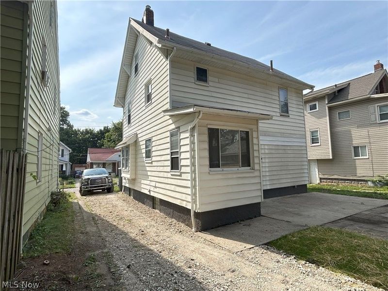 495 Delmar Avenue, Akron, OH 44310 Photo 16