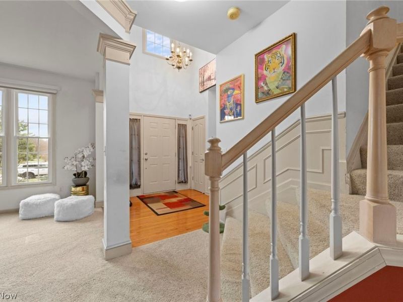 9864 Burton Drive, Twinsburg, OH 44087 Photo 3