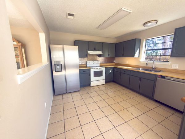 2109 Bellmeade Circle, Navarre, FL 32566