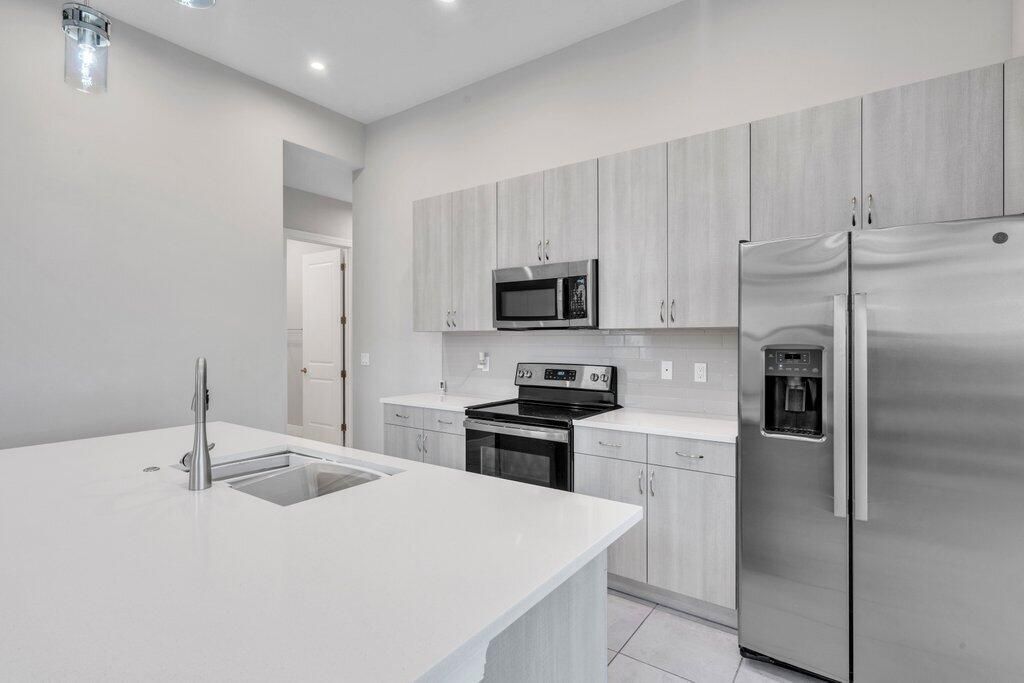 9399 SW Pepoli Way, Port Saint Lucie, FL 34987 Photo