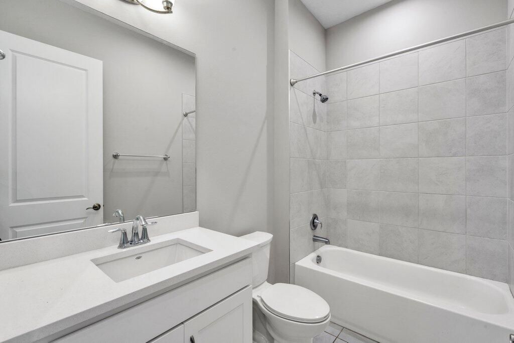 9399 SW Pepoli Way, Port Saint Lucie, FL 34987 Photo