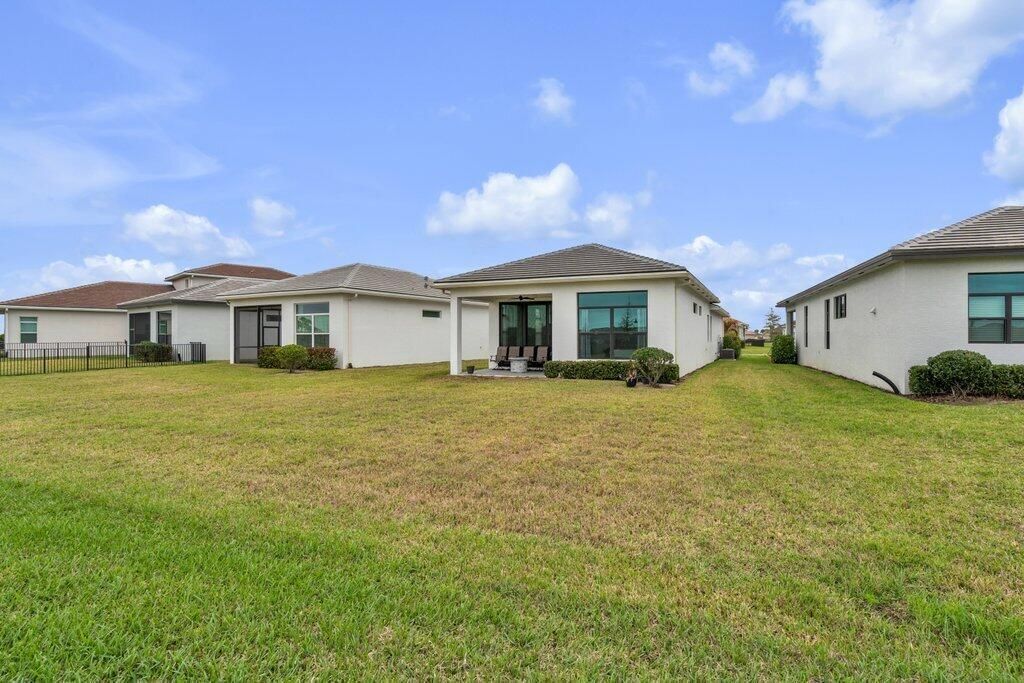 9399 SW Pepoli Way, Port Saint Lucie, FL 34987 Photo