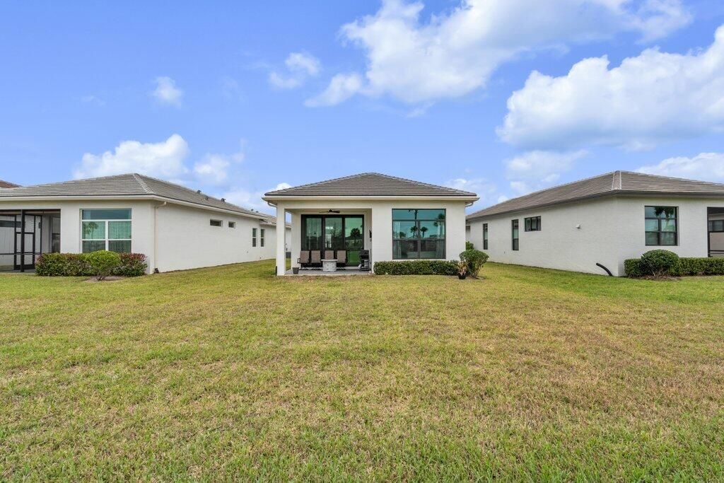 9399 SW Pepoli Way, Port Saint Lucie, FL 34987 Photo