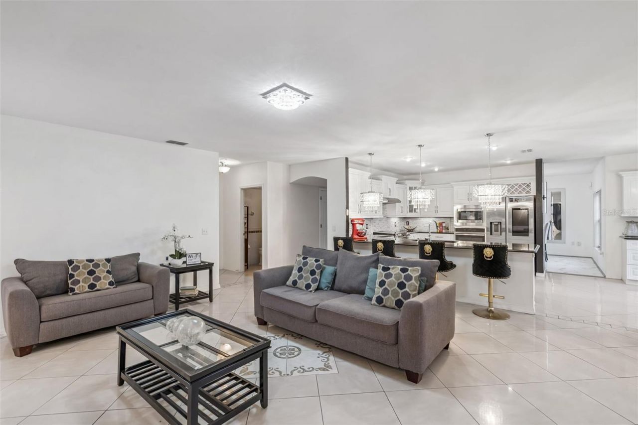 4547 Ficus Tree Road, Kissimmee, FL 34758 Photo