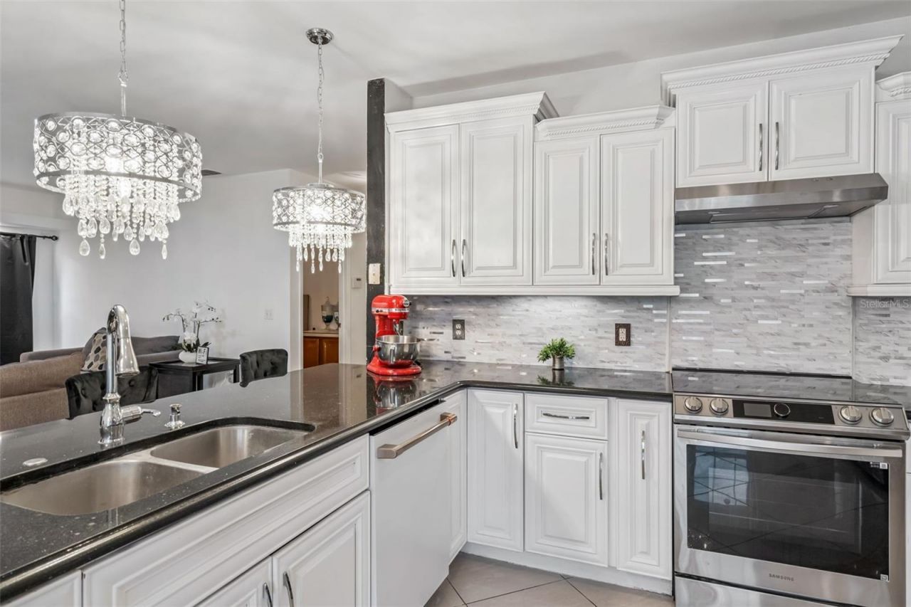 4547 Ficus Tree Road, Kissimmee, FL 34758 Photo
