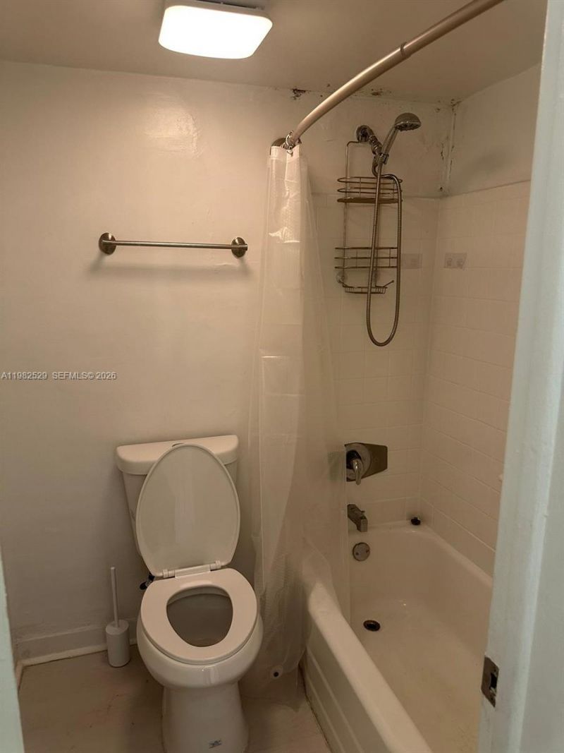 2025 Miami Rd , Unit 8B, Fort Lauderdale, FL 33316 Photo