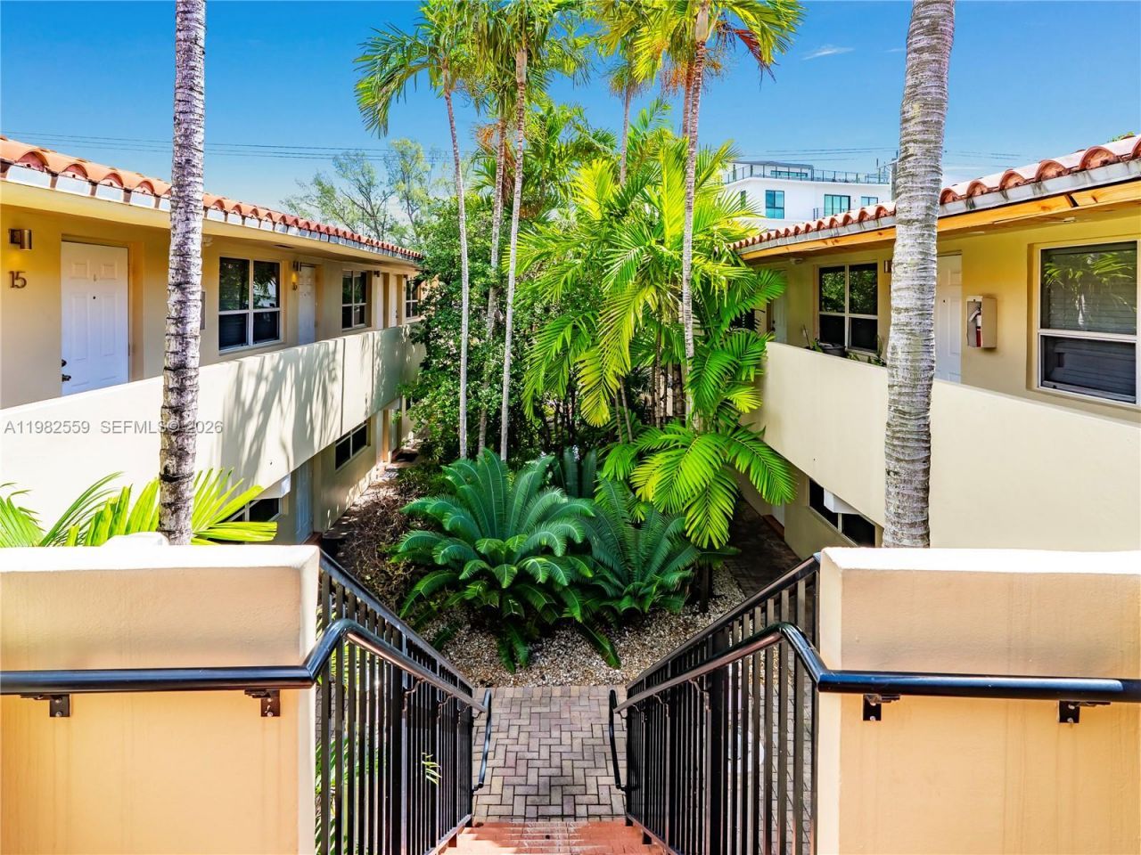 2025 Miami Rd, Unit 19, Fort Lauderdale, FL 33316 Photo