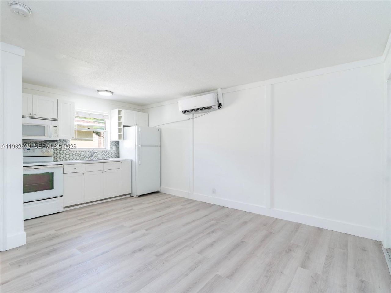 2020 Miami Rd, Unit B, Fort Lauderdale, FL 33316 Photo