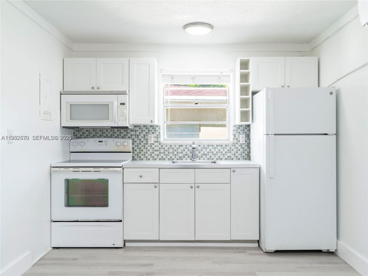 2020 Miami Rd, Unit B, Fort Lauderdale, FL 33316 Photo