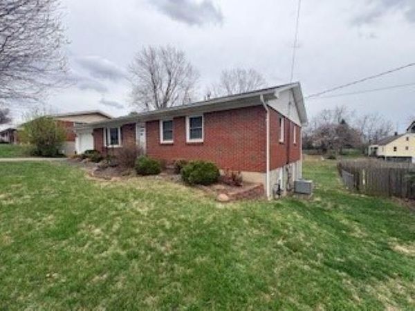322 Mercer Street , Elizabethtown, KY 42701
