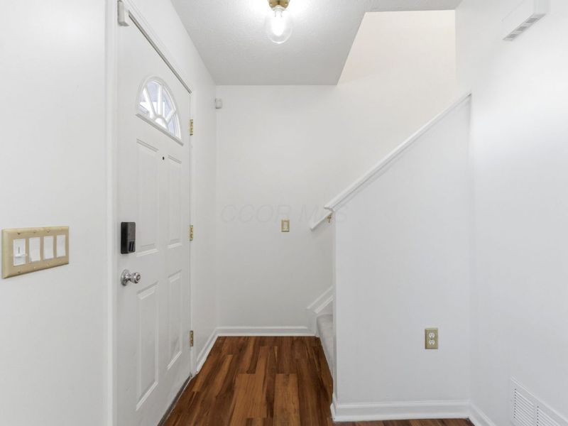 924 Carpenter Street, Columbus, OH 43206 Photo 9