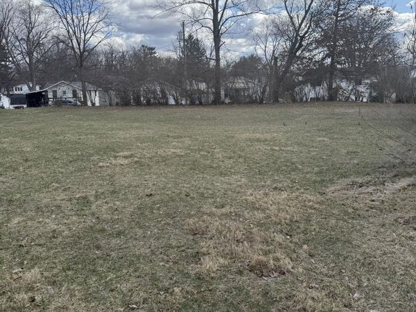 608 Jennie Street, Eaton Rapids, MI 48827