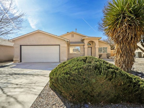 3005 Pagosa Meadows Drive NE, Rio Rancho, NM 87144