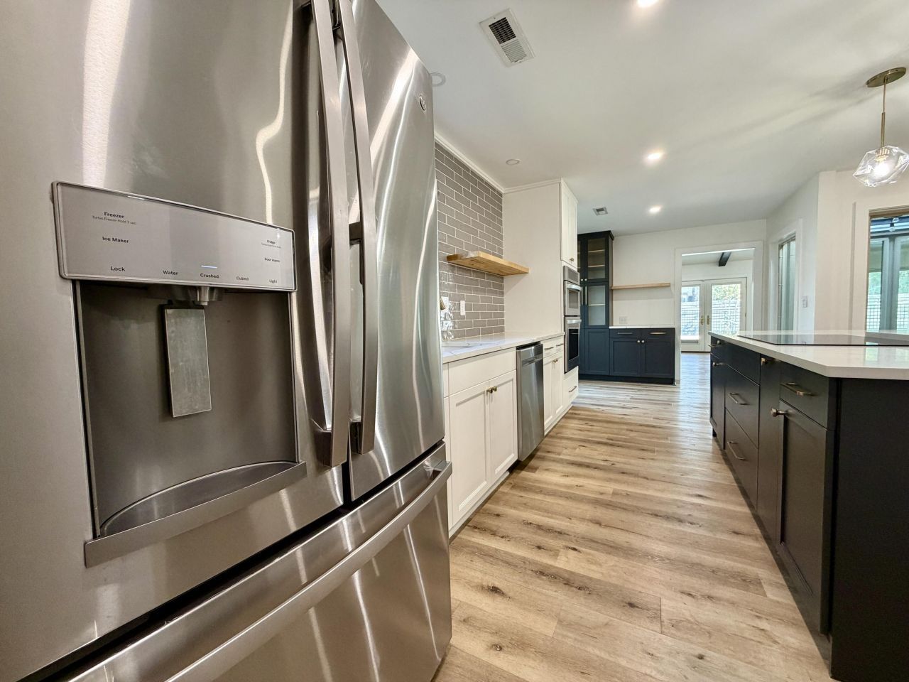 1128 Windsome Place Photo 17