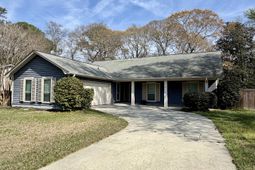 1128 Windsome Place photo 4