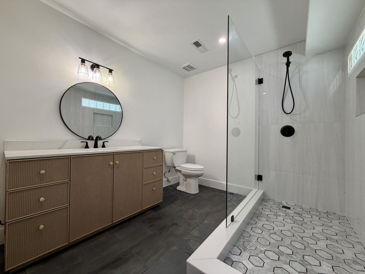 1128 Windsome Place Photo 34